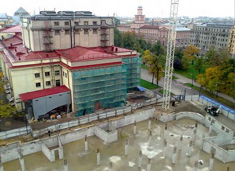 Строительство комплекса многозального семейного кинотеатра «Великан Парк» 